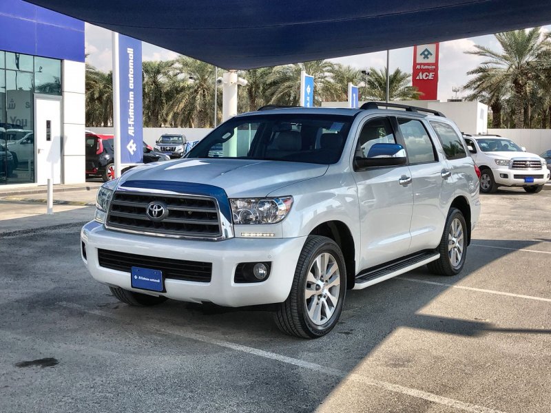 Toyota Sequoia 2014