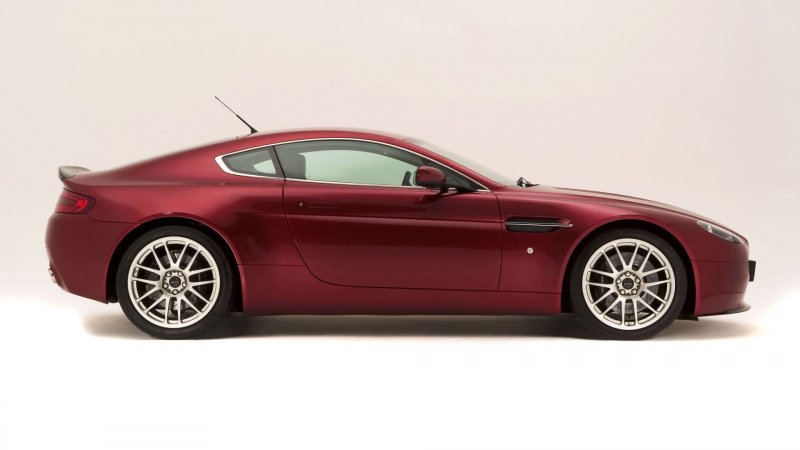 Aston Martin v8 Vantage 2007