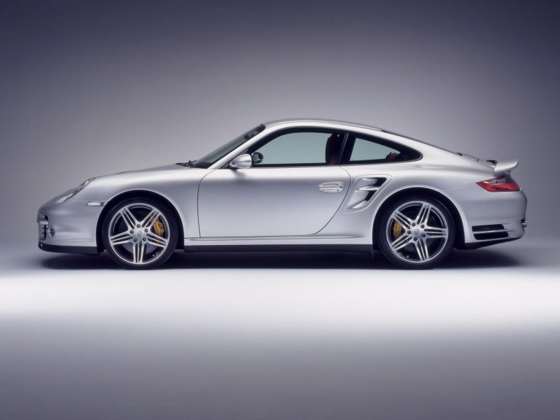 Порше 911 сбоку