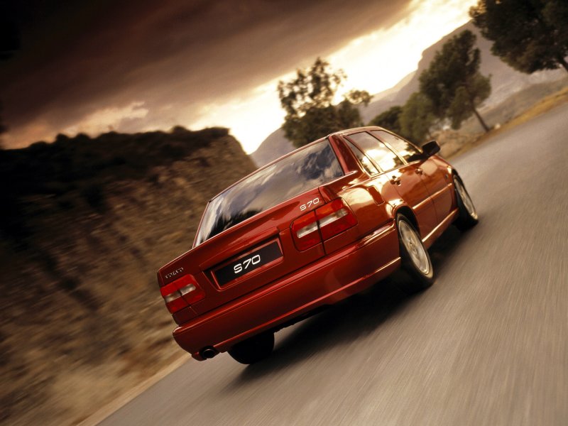 Volvo s70 универсал