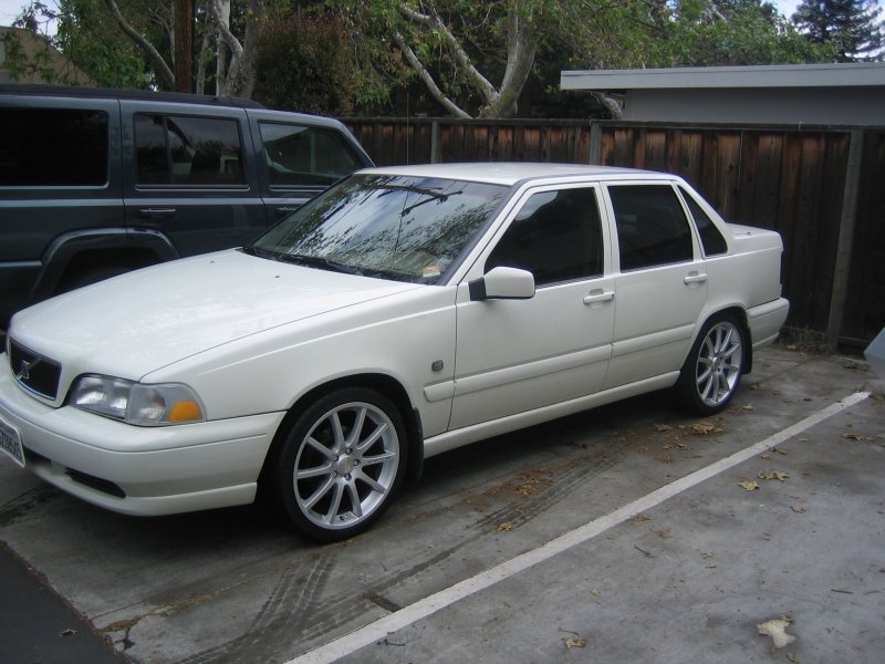 Volvo седан s70