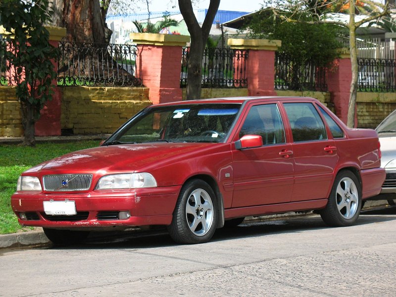 Volvo s70r