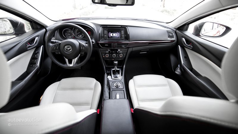 Mazda 6 Interior