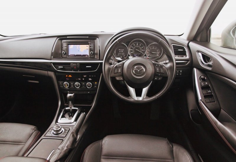 Mazda 6 новая салон