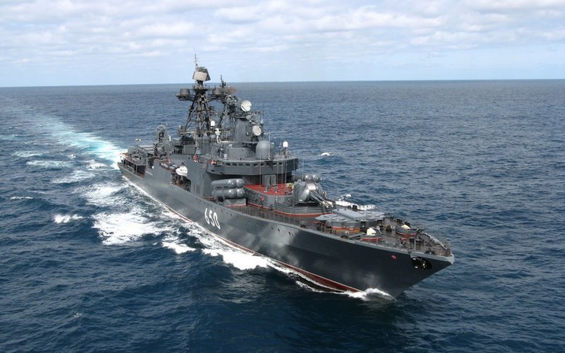 Военный корабль Энгельс