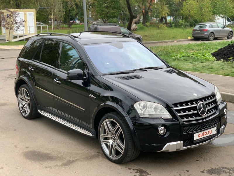 Mercedes ml 63 AMG 2008