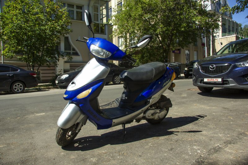 Скутер 80 кубов тактный