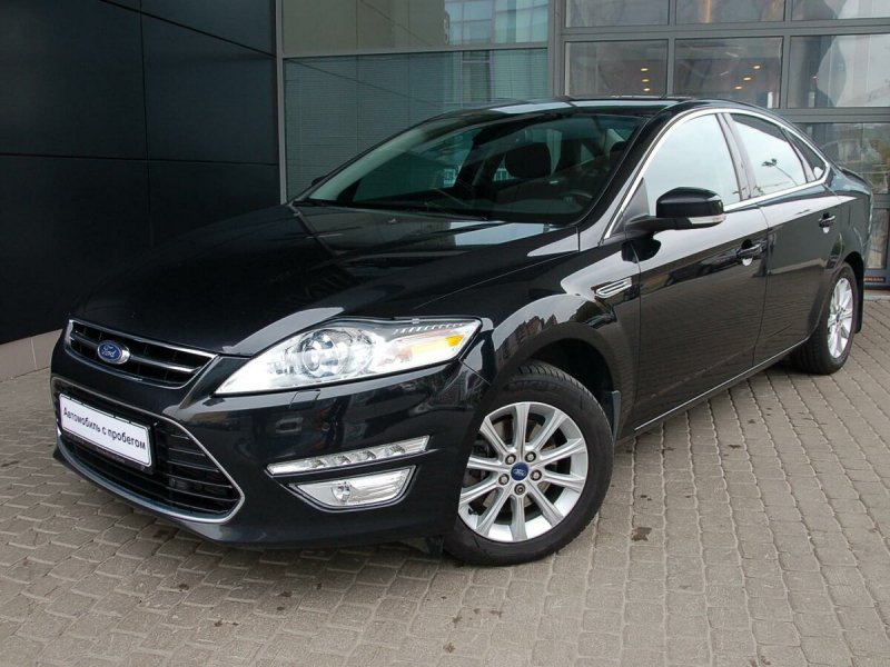 Ford Mondeo черный