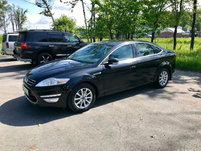 Ford Mondeo 4 sedan Black