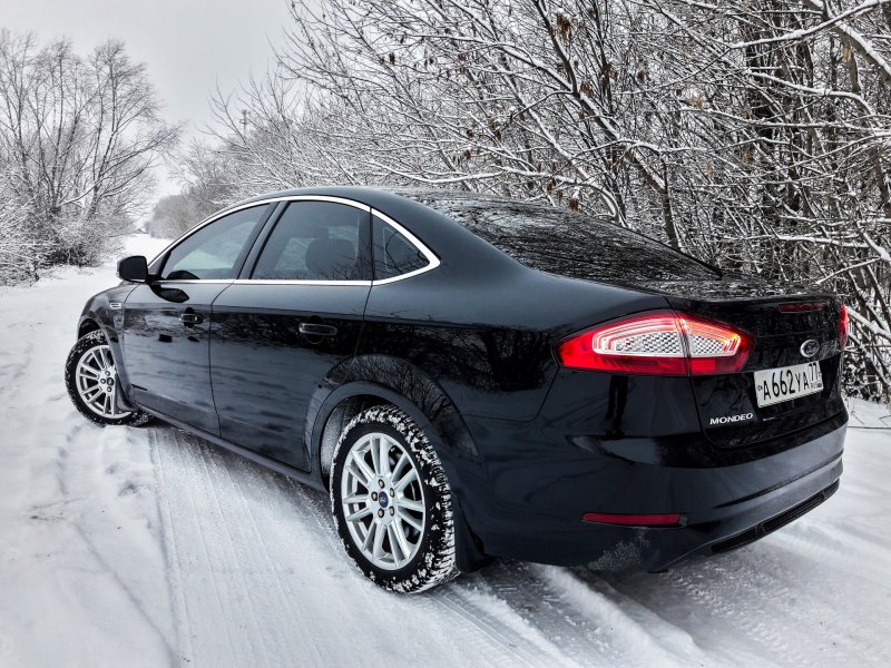 Ford Mondeo IV черный