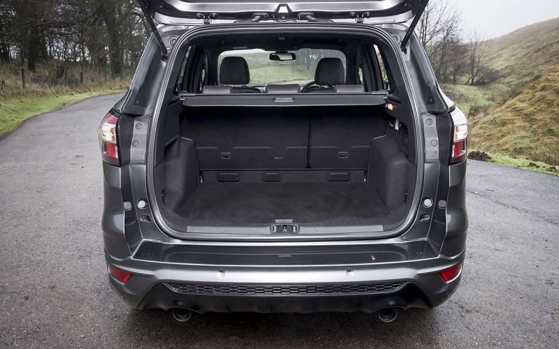 Ford Kuga 2017 багажник