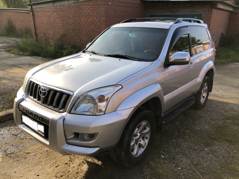 Toyota Land Cruiser 120 2007