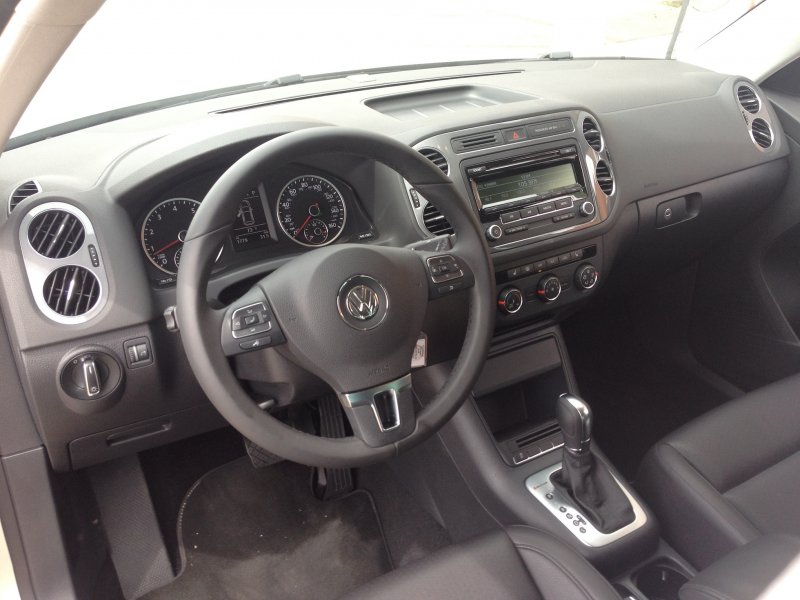 Volkswagen Tiguan 2013 салон