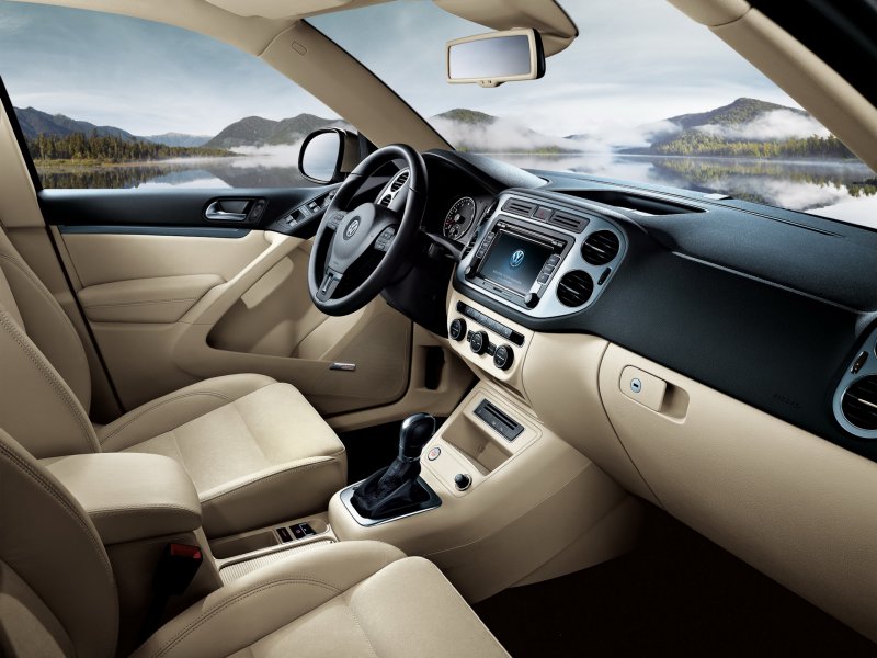 Volkswagen Tiguan салон