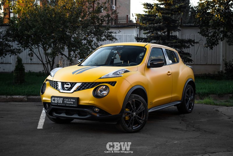 Машинка Nissan Juke желтый