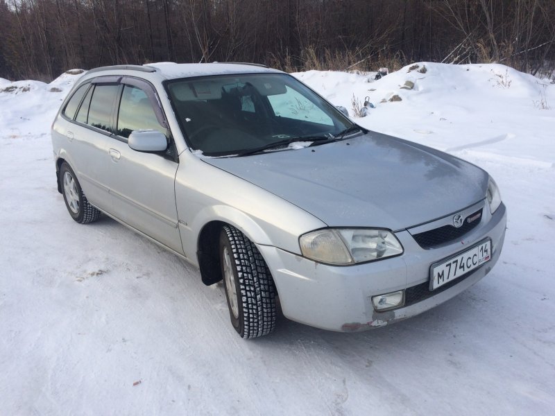 Mazda familia 1999
