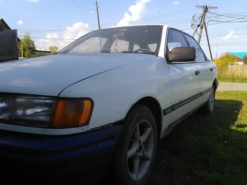 Ford Scorpio 2.0 МТ, 1992