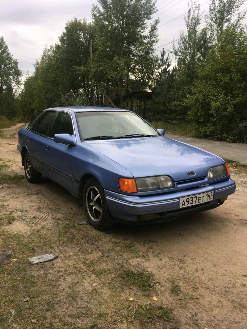 Ford Scorpio 1