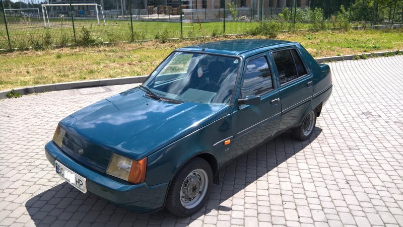 Таврия Славута седан 2004