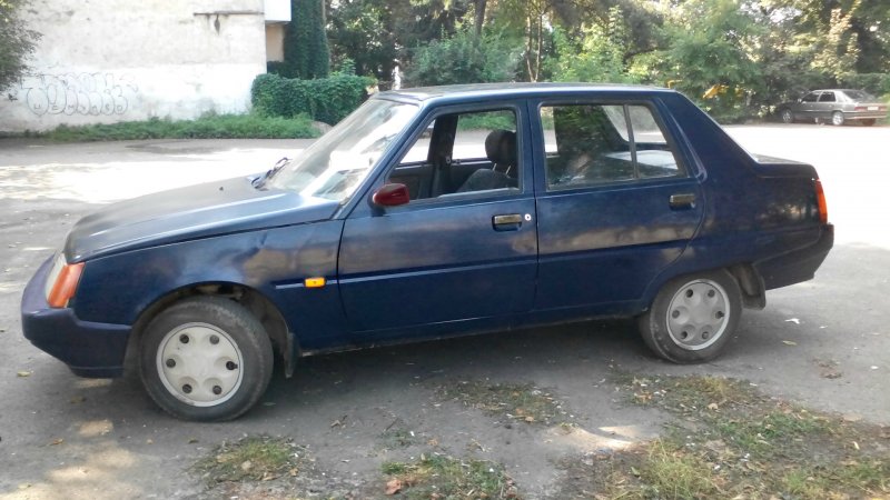 ЗАЗ Славута золотистая
