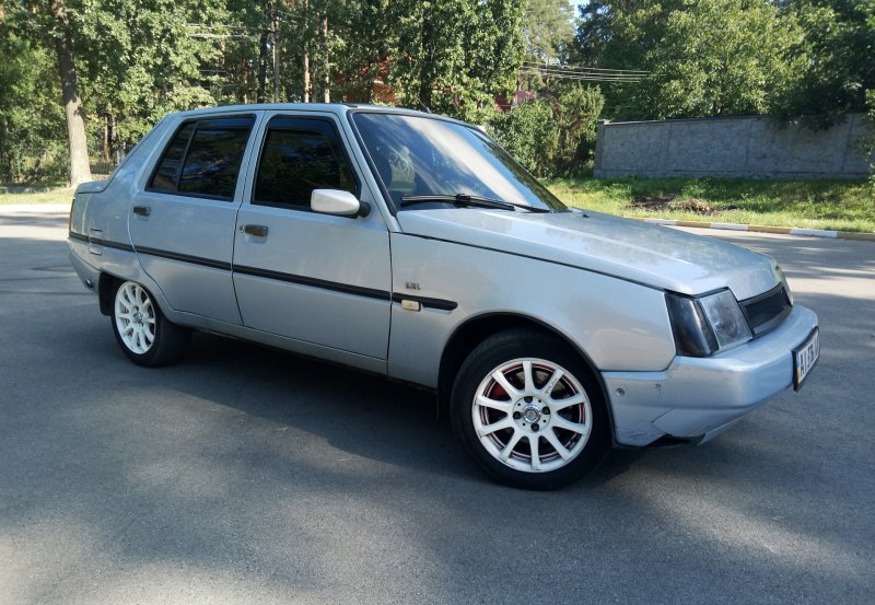 ЗАЗ 1103 Таврия 1.2