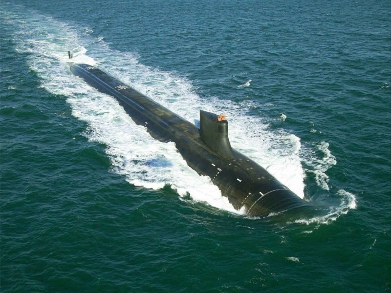 USS Phoenix (SSN-702)