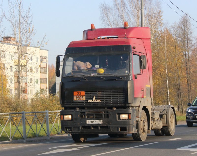 МАЗ 5440 018