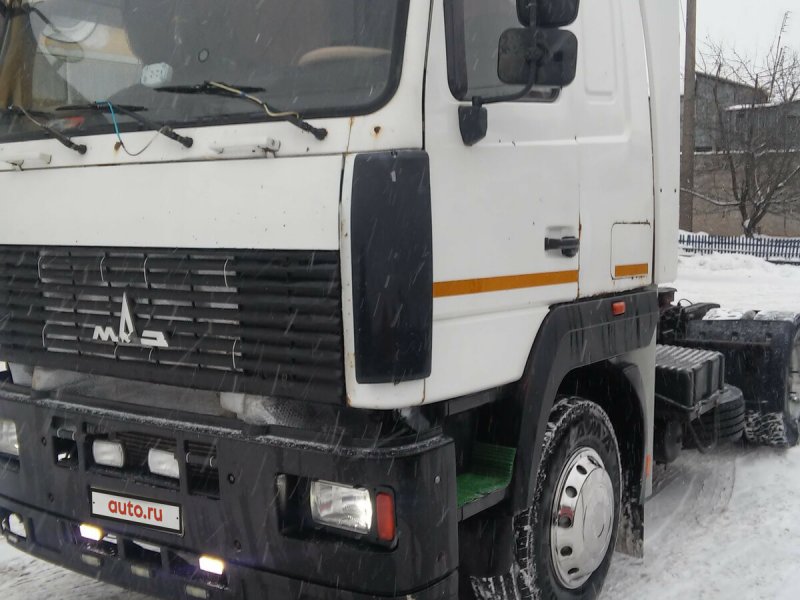 МАЗ 5440 белый тюнинг