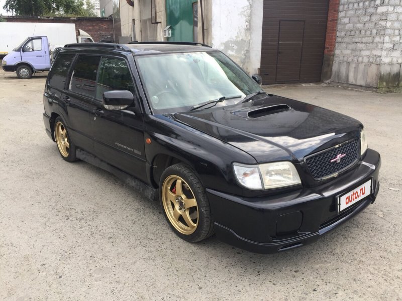 Subaru Forester 1998 черный