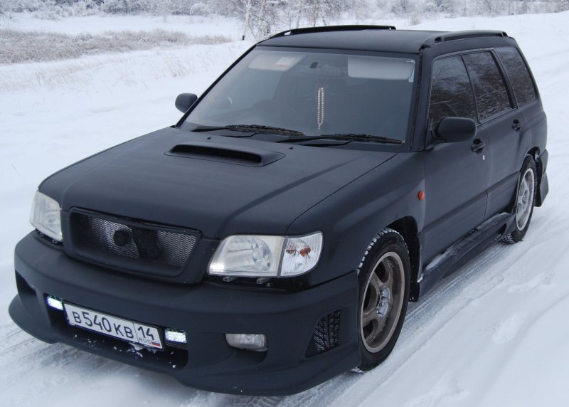 Subaru Forester sf5 черный