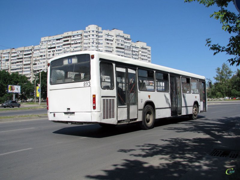 Mercedes-Benz o345