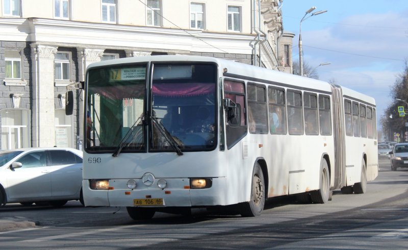 Мерседес Бенц o345