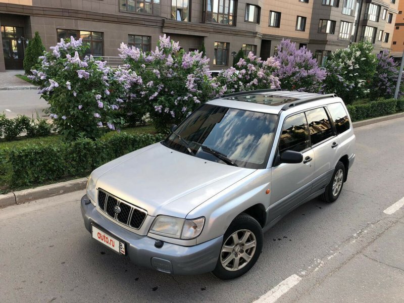Subaru Forester 2001 года