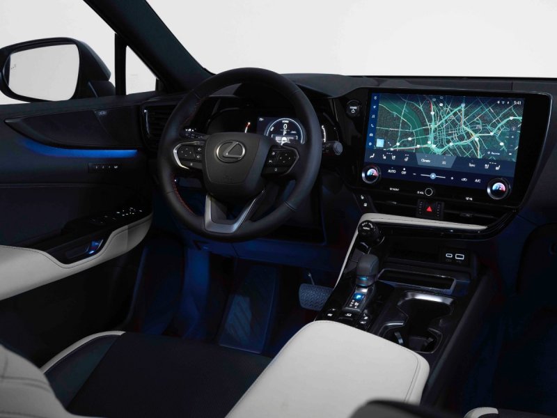 Новый Lexus NX 2022