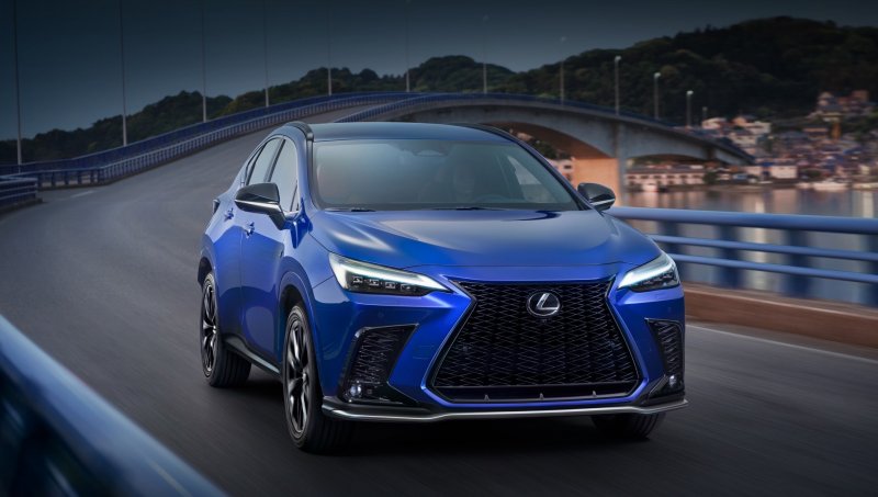 Лексус NX 2021