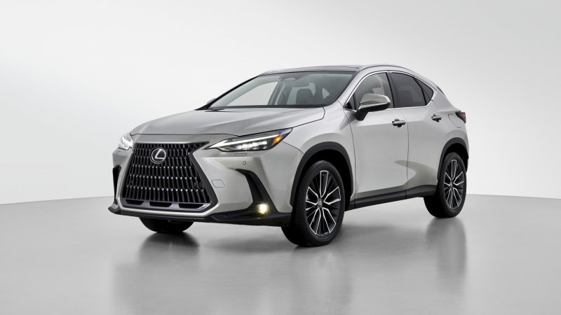 Lexus NX 2022