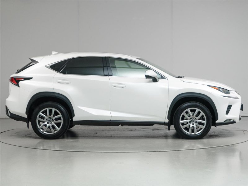 Новый Лексус NX 2022
