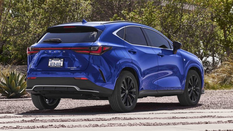 Новый Lexus NX 2022