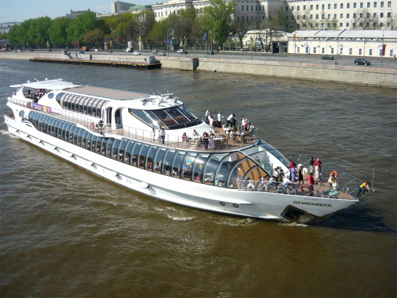 Теплоход Москва река Рэдиссон