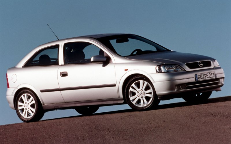 Opel Astra g 1998 хэтчбек