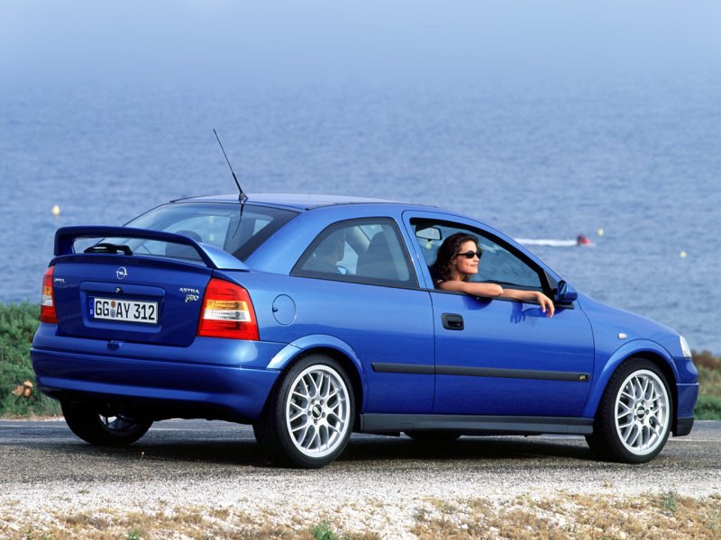 Opel Astra g 2002 купе