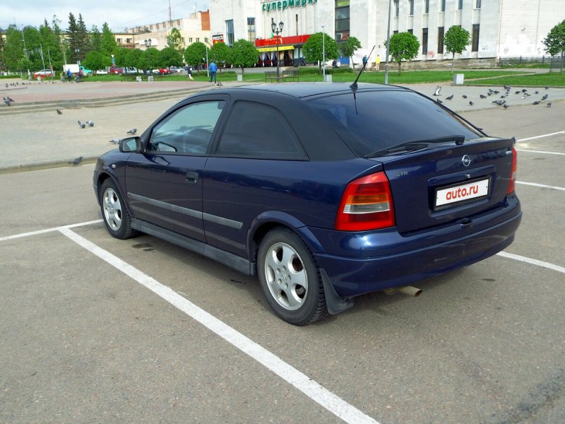 Опель Астра g 1999 года хэтчбек