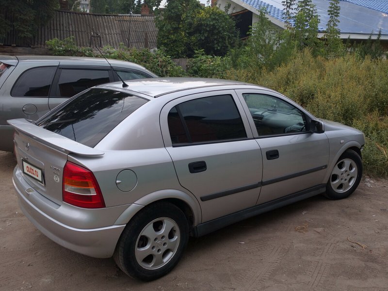 Opel Astra 1999 хэтчбек