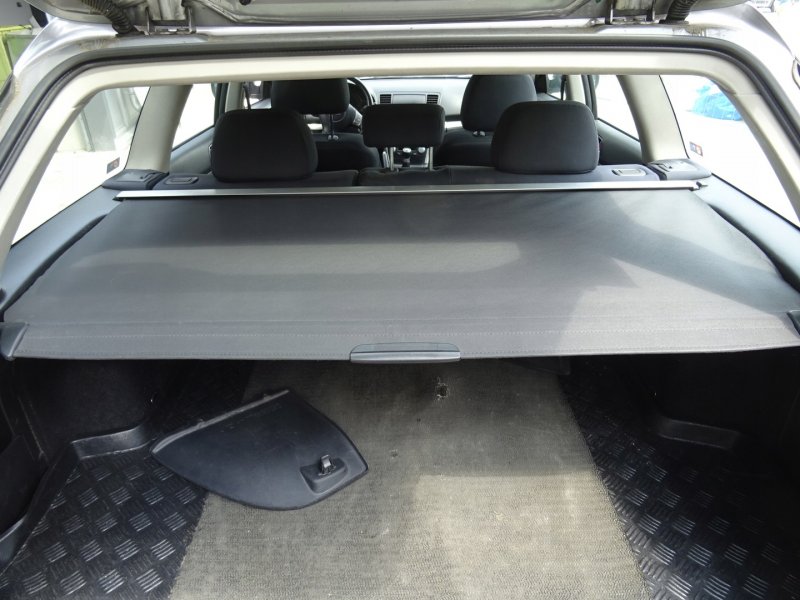 Шторка багажника Subaru Forester SJ 2017г.