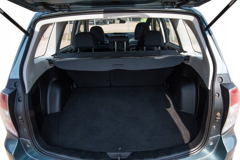 Крышка багажника Subaru Impreza GH