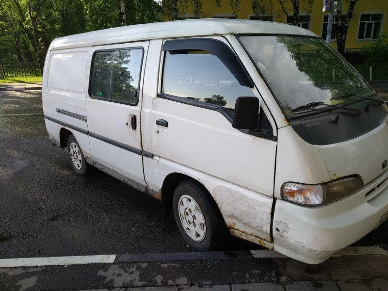 Hyundai Grace h100