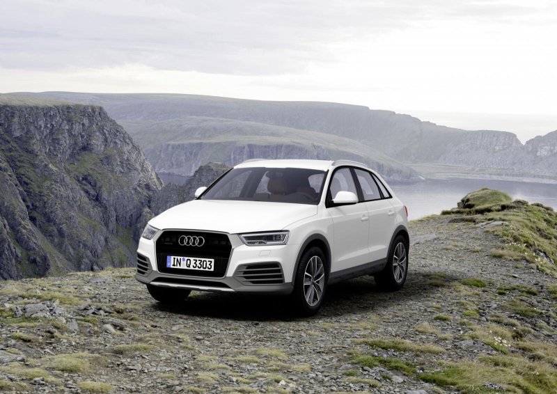 Audi q3 2016 белая