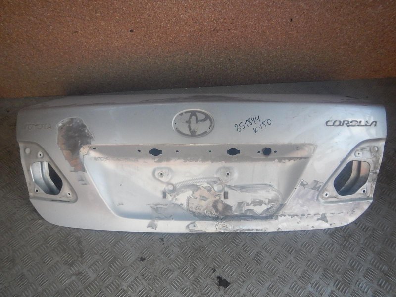 Крышка багажника Corolla e150