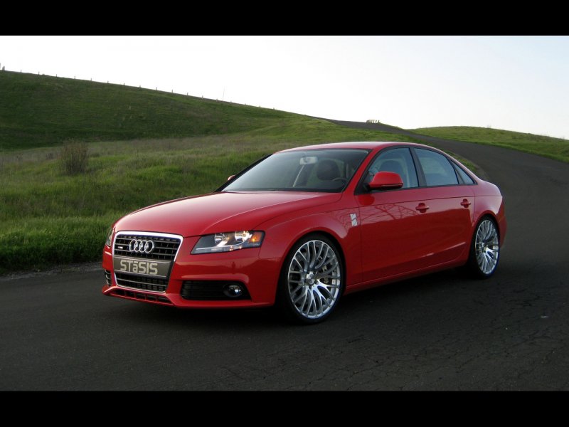Audi a4 b8 красная