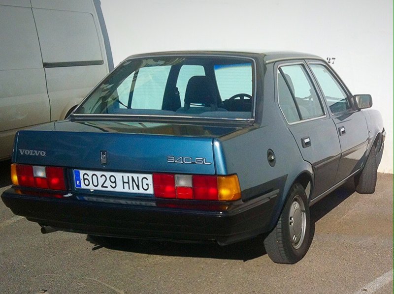 Volvo 340